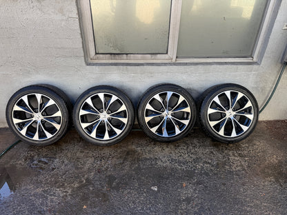 Honda Civic 17” Alloy Wheels with Good Tyres