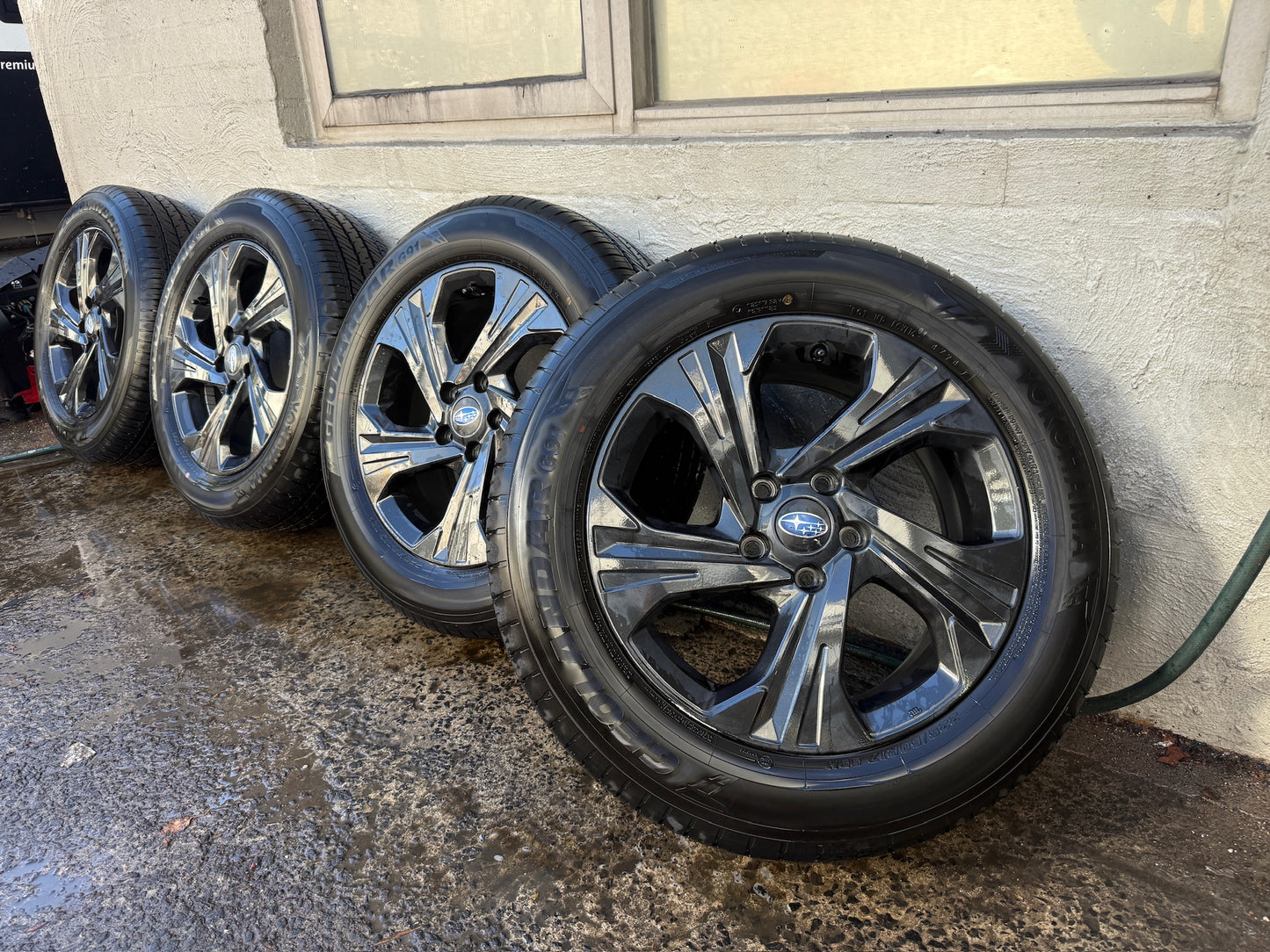 Subaru XV Crosstrek 17” Alloy Wheels with Like New Tyres