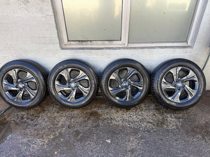 Subaru XV Crosstrek 17” Alloy Wheels with Like New Tyres
