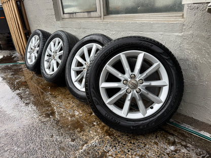 Audi Q3 17” Alloy Wheels with Very Good Tyres