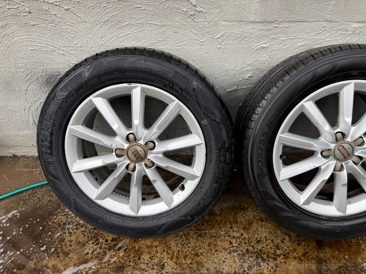 Audi Q3 17” Alloy Wheels with Very Good Tyres