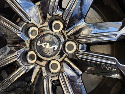 Kia Carnival 19” Alloy Wheels with Excellent Tyres