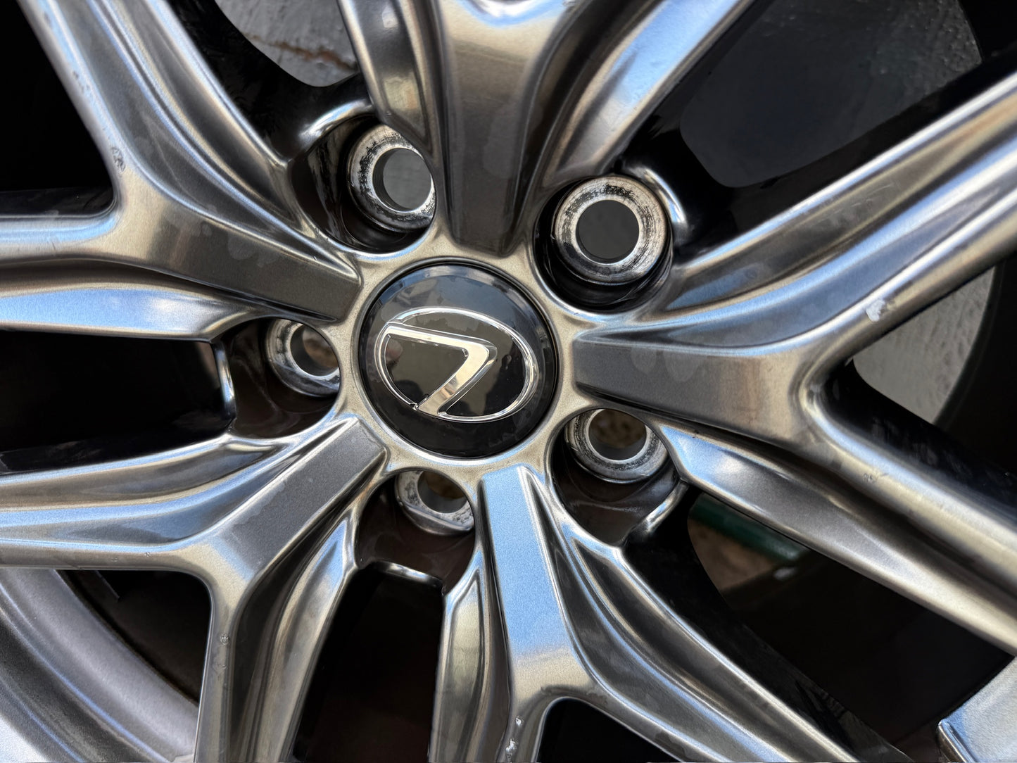 Lexus IS250 IS200t IS300 IS350 18” Alloy Wheel with Good Tyre