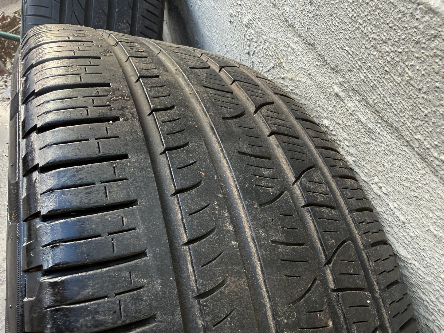 Mercedes Benz ML550 ML63 AMG Black 21” Alloy Wheels with Excellent Tyres