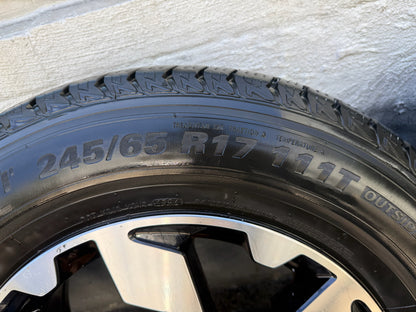 Mitsubishi Triton/Pajero 17” Alloy Wheels with Excellent Tyres