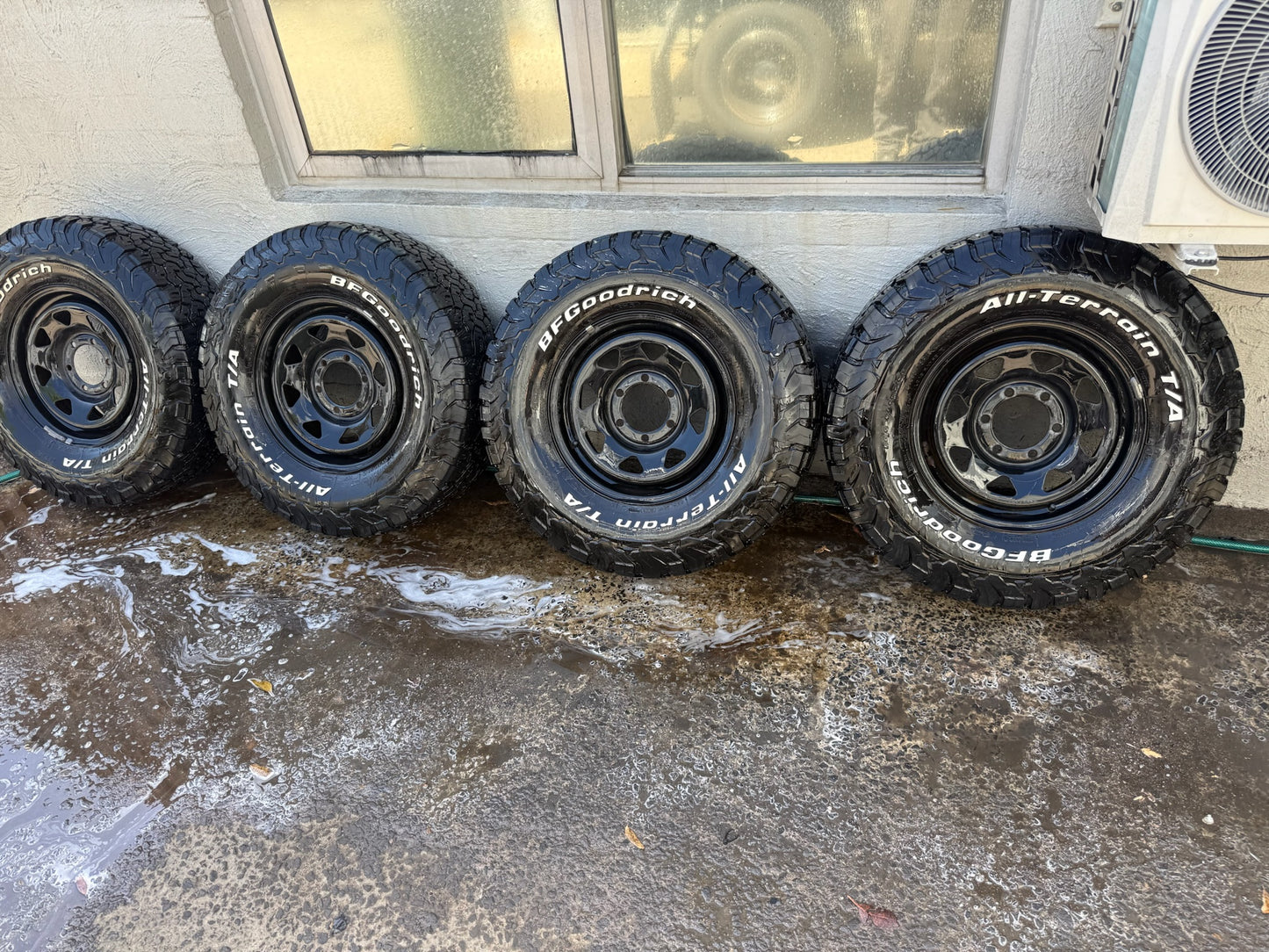 BF Goodrich 32” KO2 A/T Tyres On 6 Stud Steel Rims