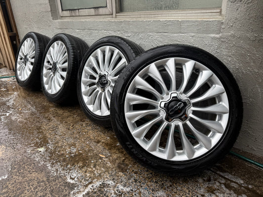 Fiat 500X 18” Alloy Wheels with Very Good Tyres