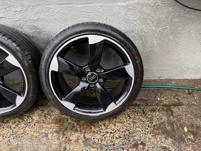 Audi A3/S3 Rotor 18” Alloy Wheels with Tyres