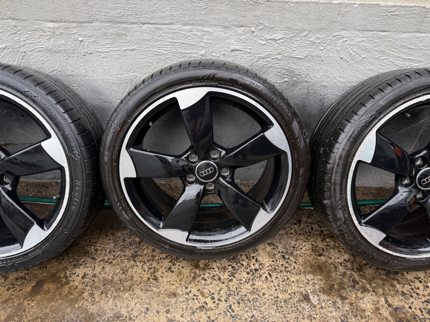 Audi A3/S3 Rotor 18” Alloy Wheels with Tyres