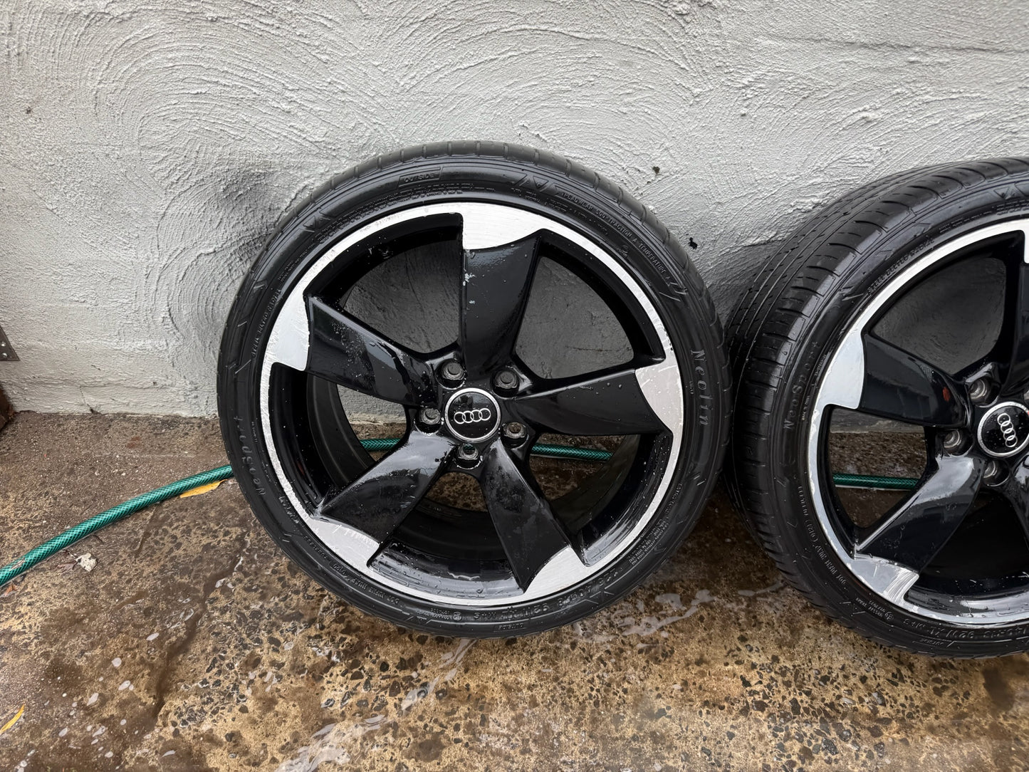 Audi A3/S3 Rotor 18” Alloy Wheels with Tyres