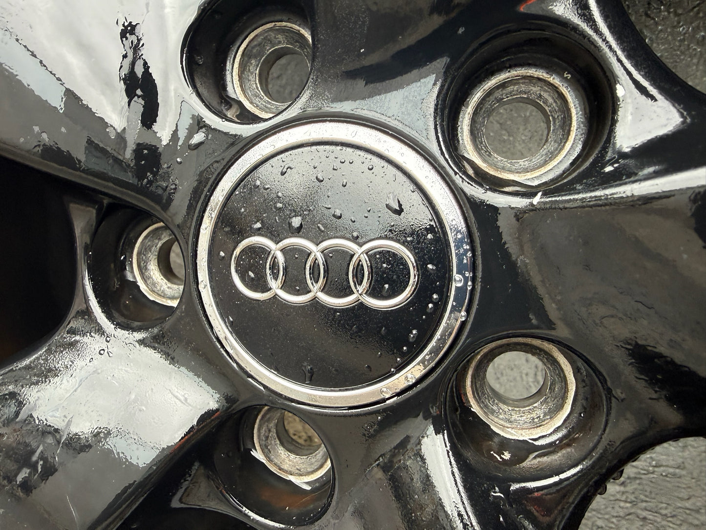 Audi A3/S3 Rotor 18” Alloy Wheels with Tyres