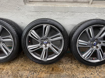 Volvo V40 S40 V60 S60 18” Alloy Wheels with Very Good Tyres