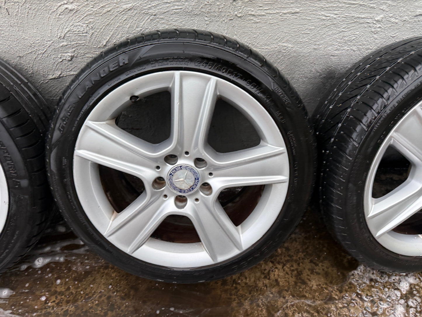 Mercedes C300 W204 Staggered 17” Alloy Wheels with Good Tyres - Set of 5