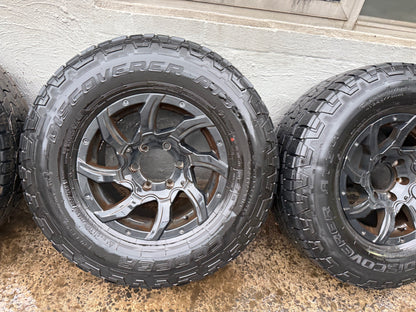 6 Stud Alloy Wheels with Cooper Discoverer AT3 Tyres