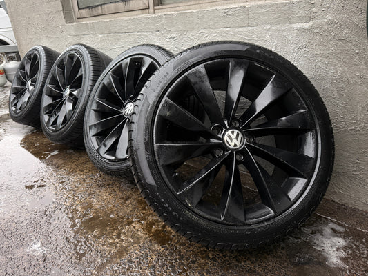Volkswagen Passat 18” Alloy Wheels with Good Tyres