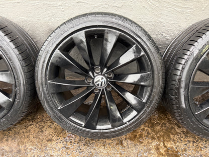 Volkswagen Passat 18” Alloy Wheels with Good Tyres