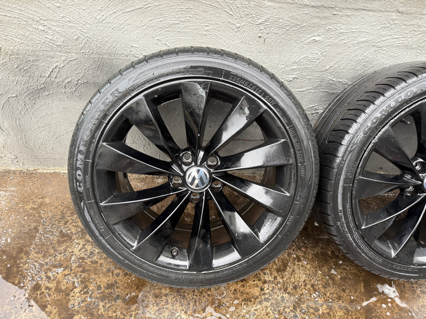 Volkswagen Passat 18” Alloy Wheels with Good Tyres