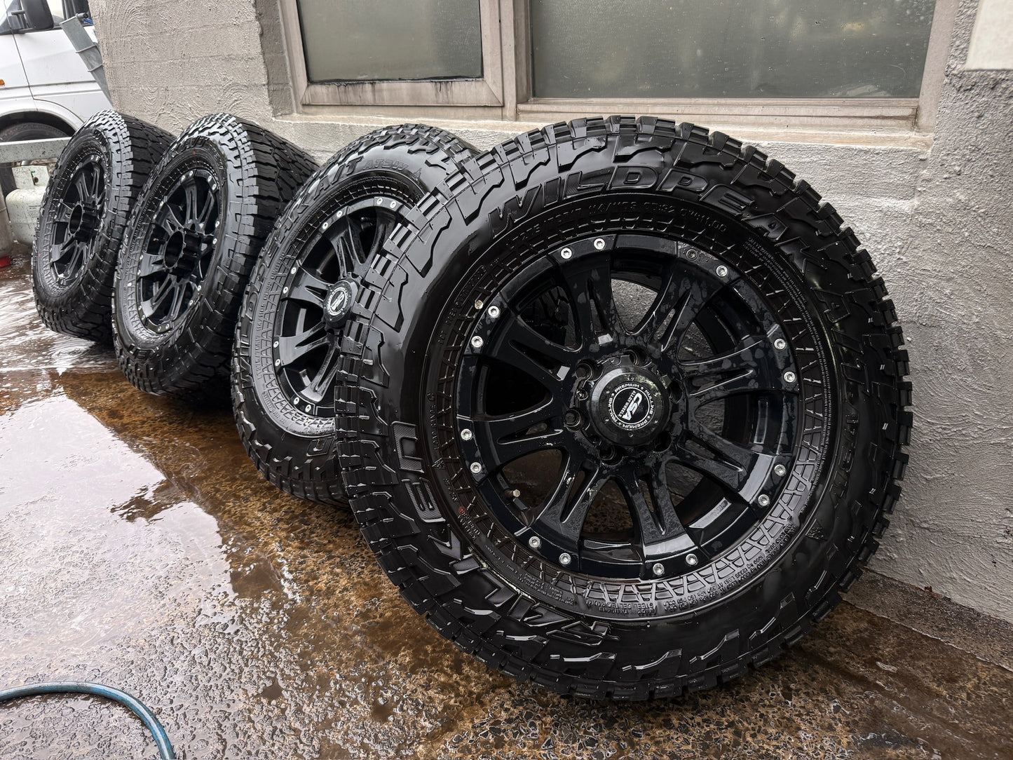 CSA Black 6 Stud 17” Alloy Wheels with Excellent Tyre