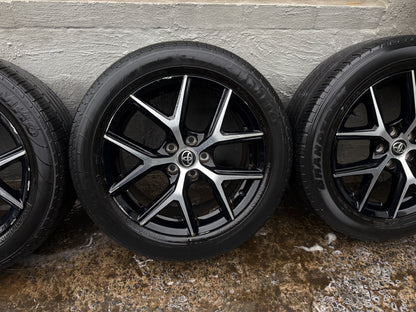 Toyota RAV4 18” Alloy Wheels with Good Tyres