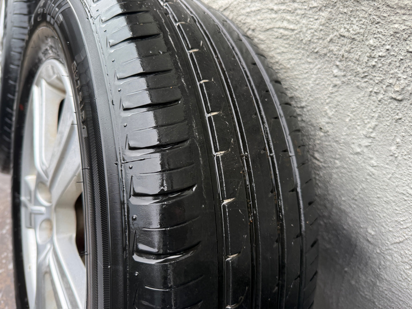 Subaru Forester 16” Alloy Wheels with Good Tyres