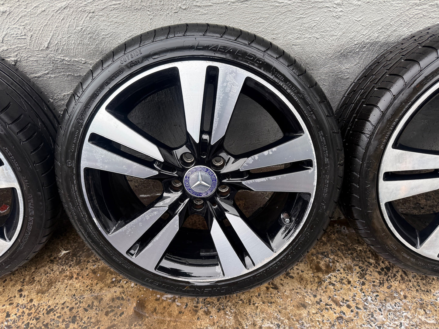 Mercedes A-Class 18” Alloy Wheels with Good Tyres