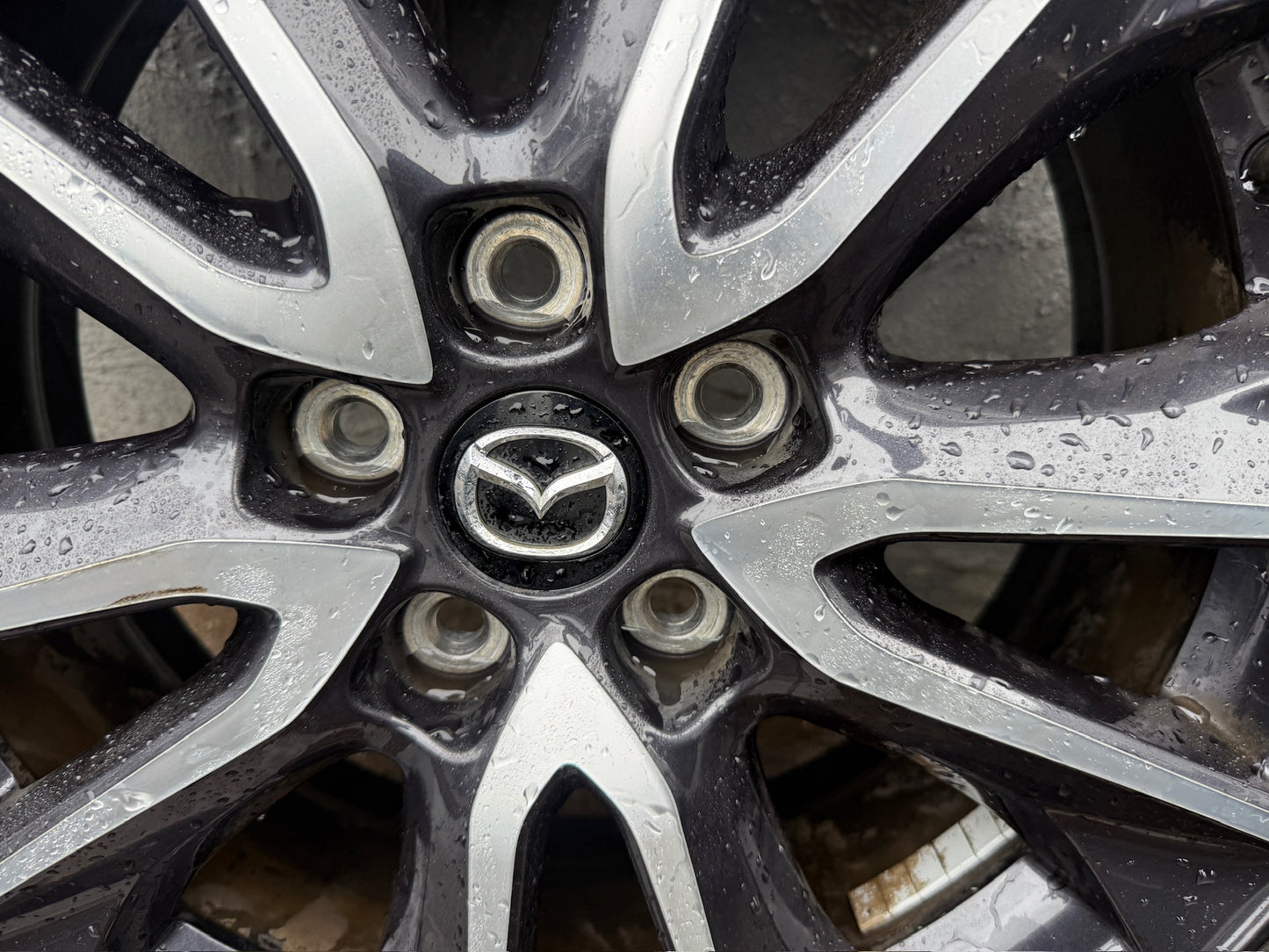 Mazda CX-3 18” Alloy Wheels with Good Tyres