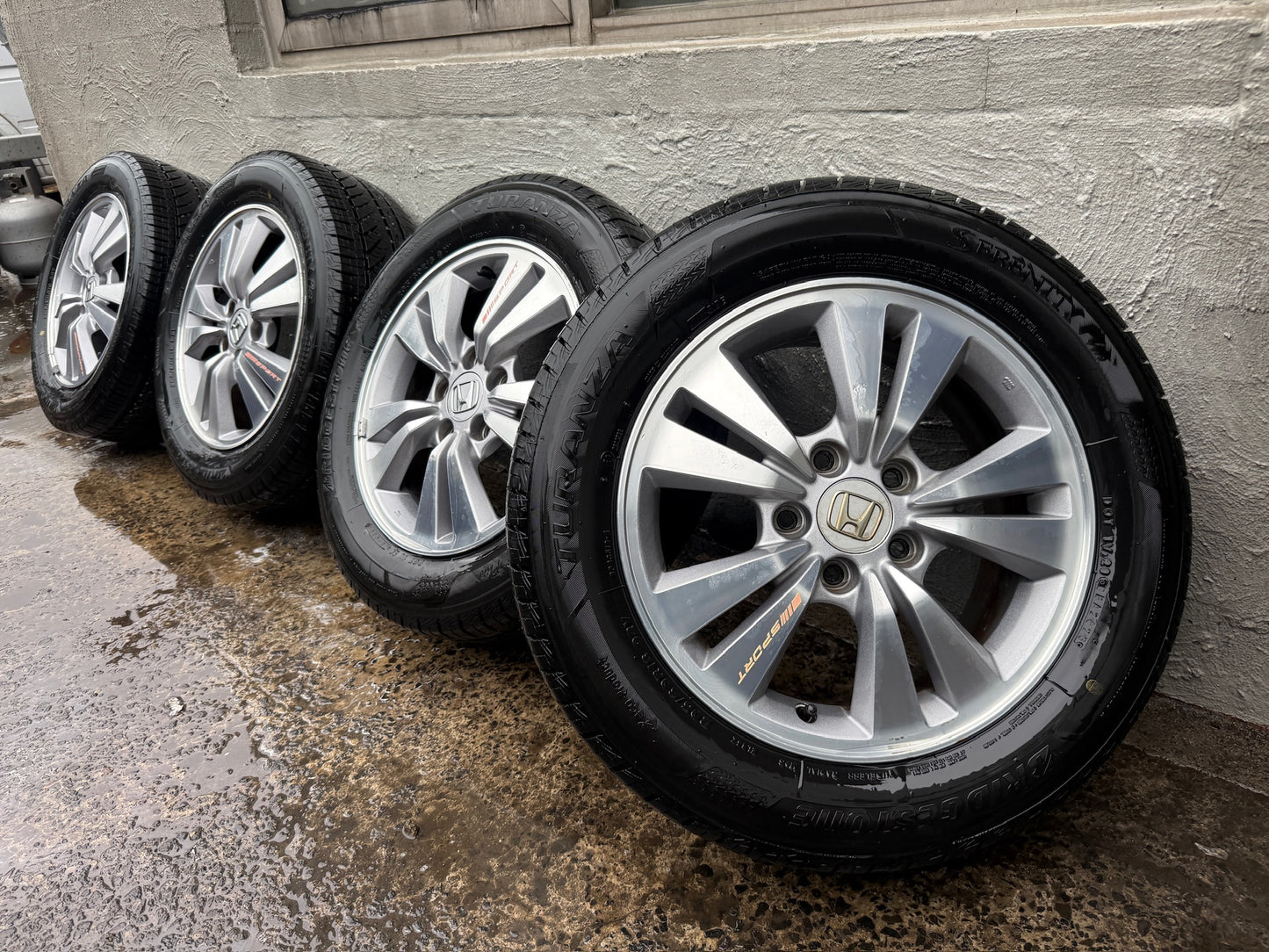 Honda Accord 16” Alloy Wheels with Good Bridgestone Tyres