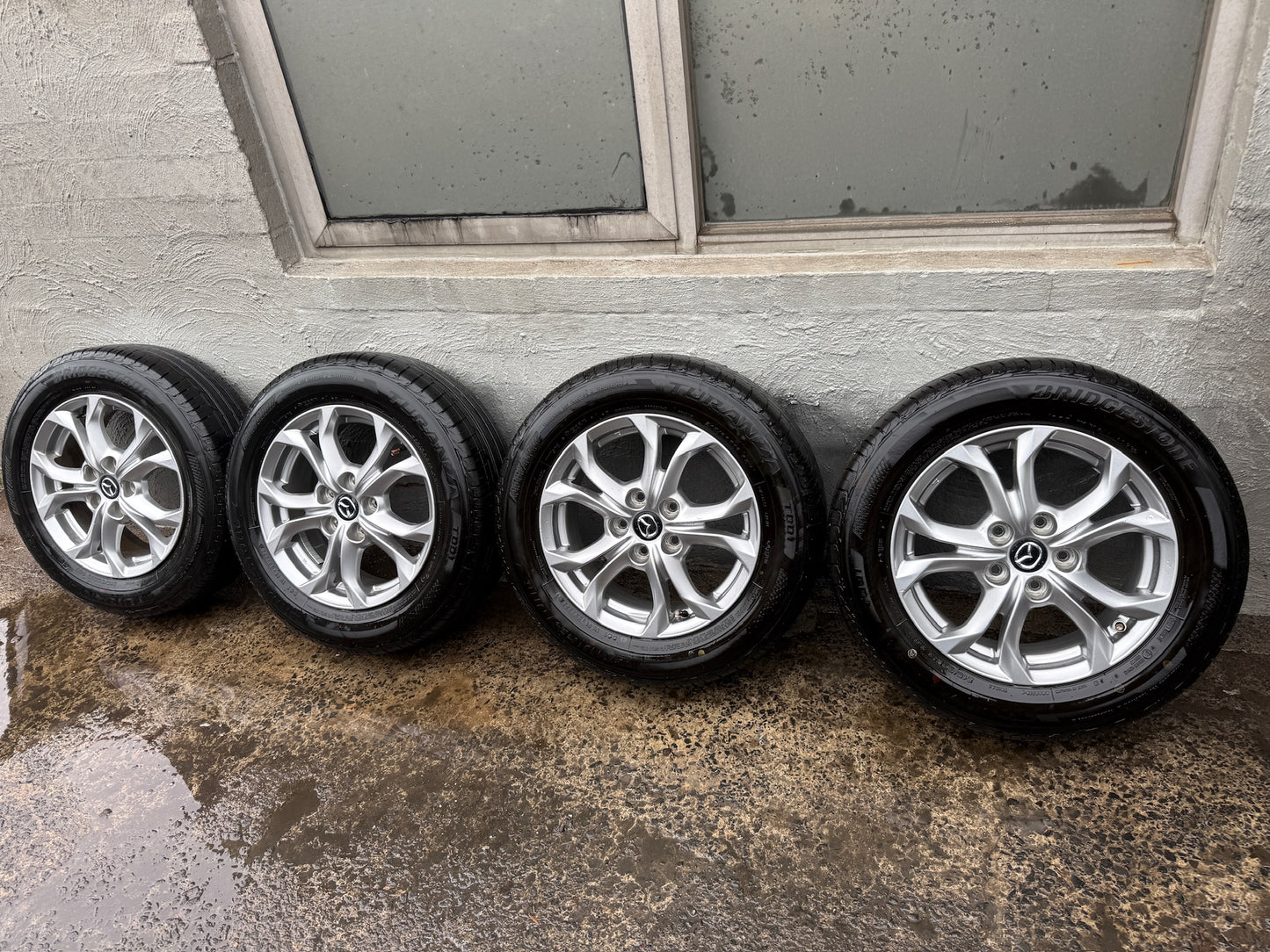 Mazda CX-3 16” Alloy Wheels with Good Bridgestone Tyres.