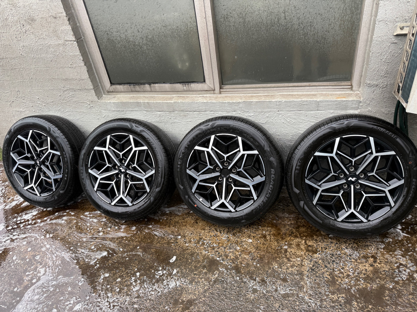 Hyundai Tucson N Line 19” Alloy Wheels with Excellent Tyres