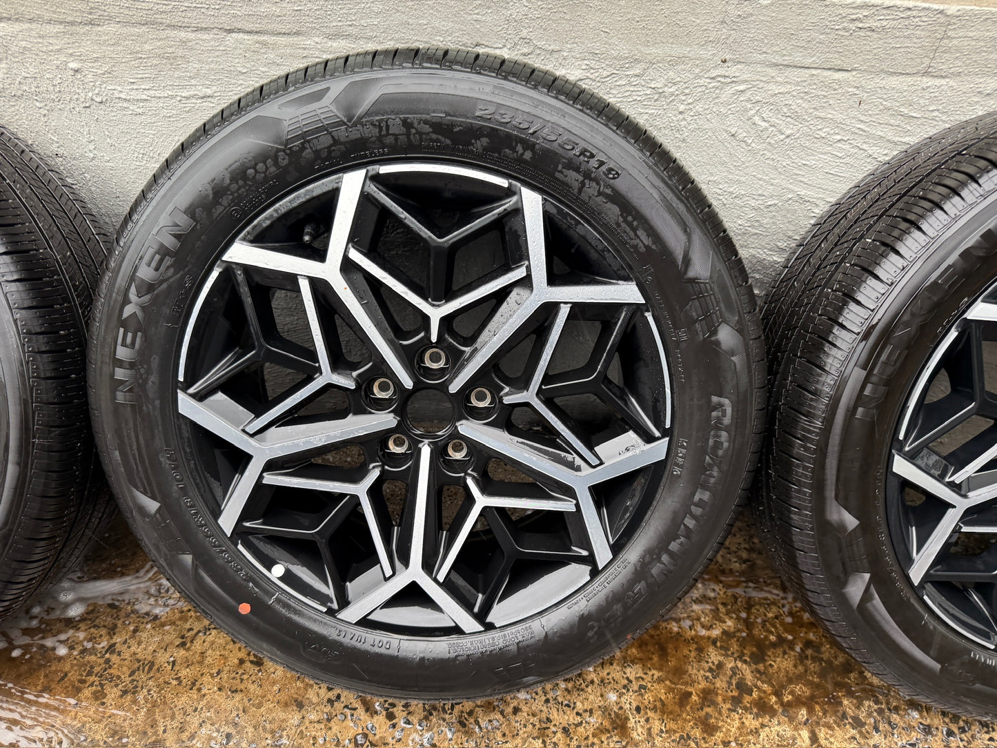 Hyundai Tucson N Line 19” Alloy Wheels with Excellent Tyres