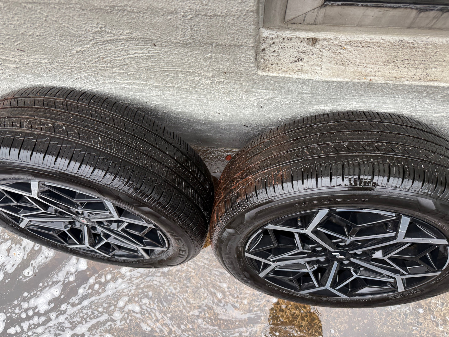 Hyundai Tucson N Line 19” Alloy Wheels with Excellent Tyres