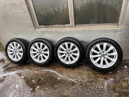 Toyota Camry 17” Alloy Wheels with Good Tyres