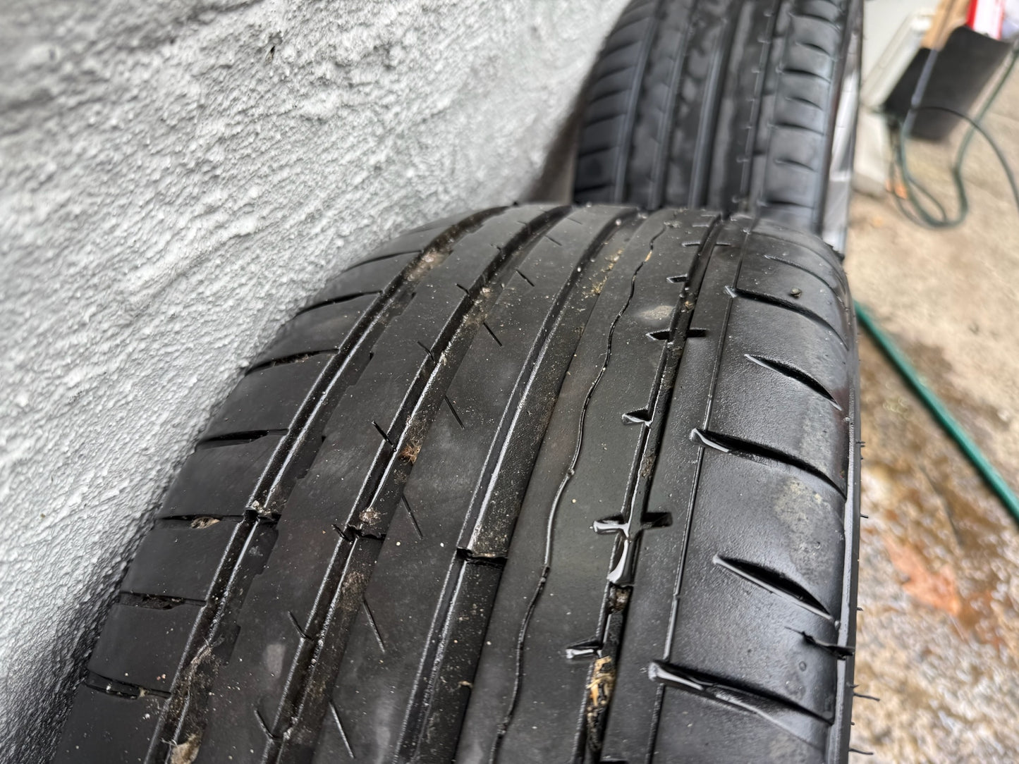 Peugeot 308 17” Alloy Wheels with Excellent Tyres