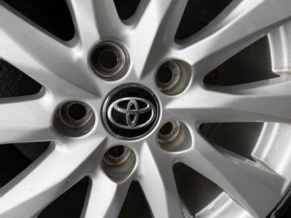 Toyota Camry 17” Alloy Wheels with Good Tyres
