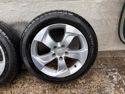 Honda HR-V 17” Alloy Wheels with Good Tyres.