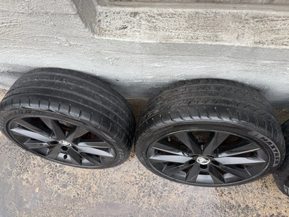 Skoda Fabia 17” Alloy Wheels with Very Good Tyres