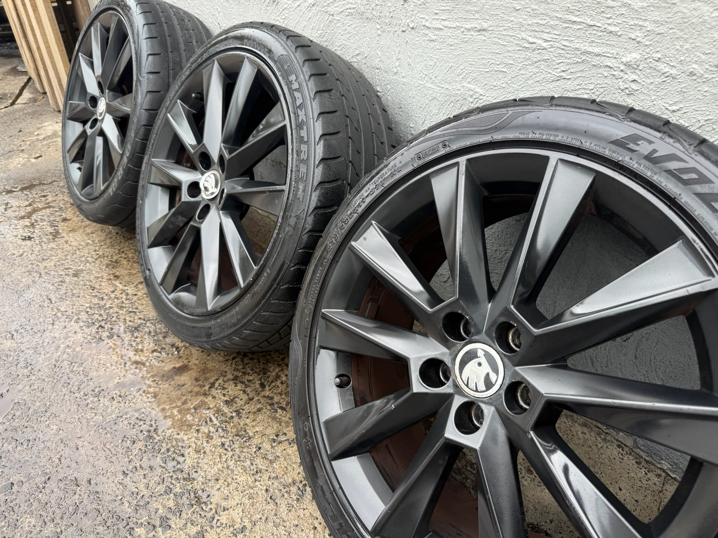 Skoda Fabia 17” Alloy Wheels with Very Good Tyres