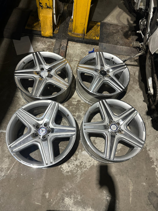 Mercedes ML 21” Alloy Wheels