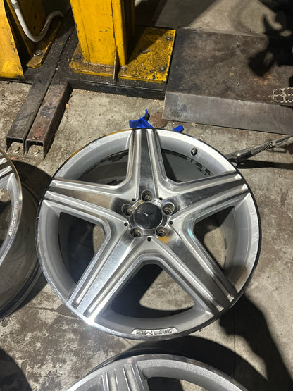 Mercedes ML 21” Alloy Wheels