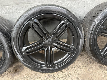 Audi Q7 Black 21” Alloy Wheels with Good Tyres