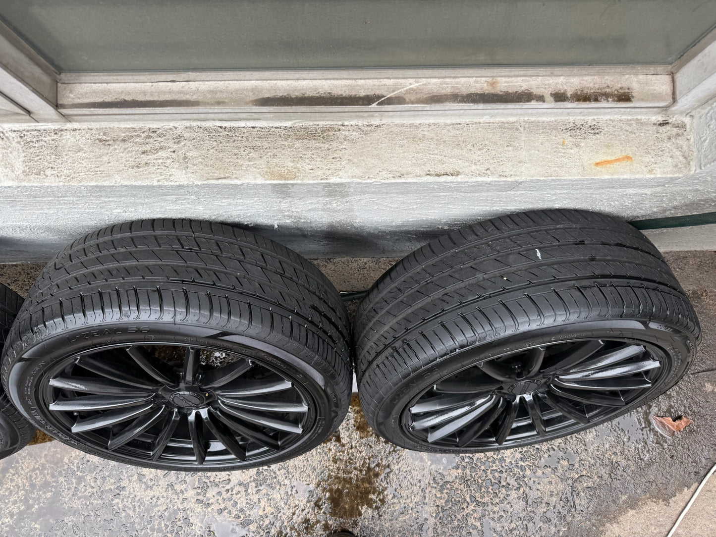 Hussla Black 19” Alloy Wheels with Good Tyres