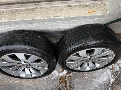 Holden Statesman/Caprice 18” Alloy Wheels with Good Tyres