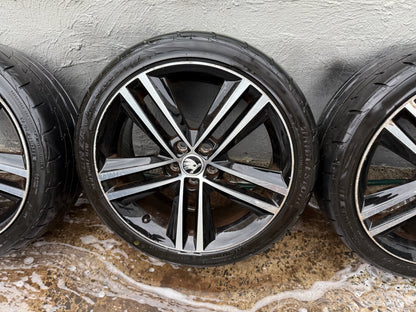 Skoda Rapid 17” Alloy Wheels with Tyres