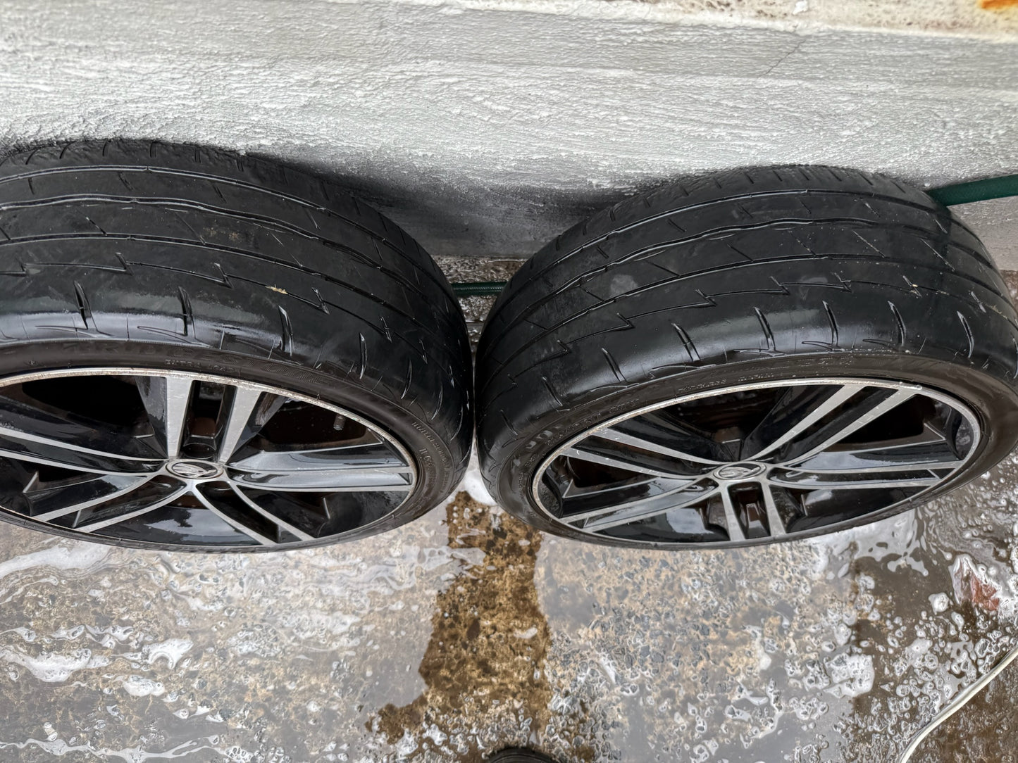 Skoda Rapid 17” Alloy Wheels with Tyres