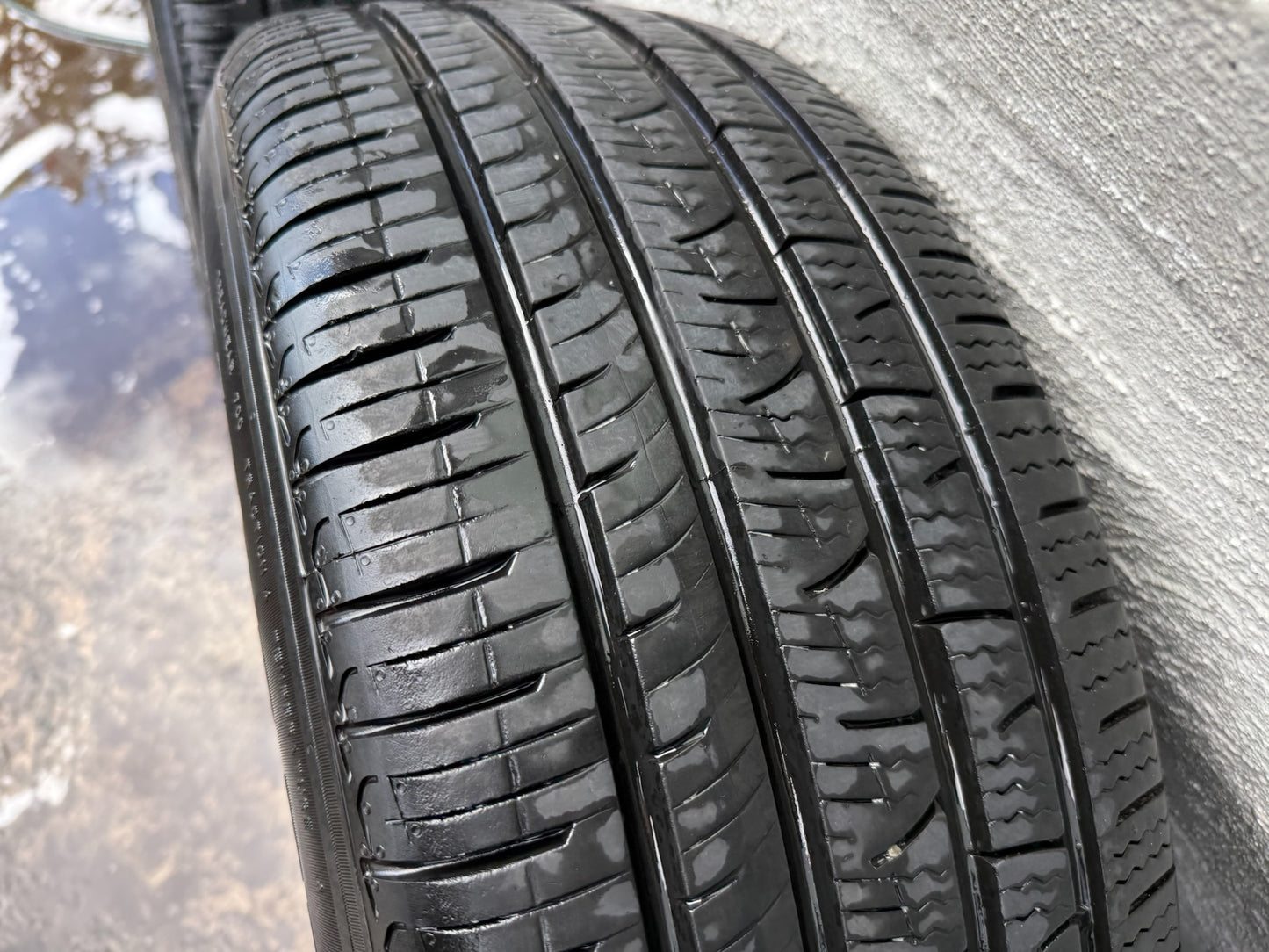 Volvo XC60 18” Alloy Wheels with Good Tyres