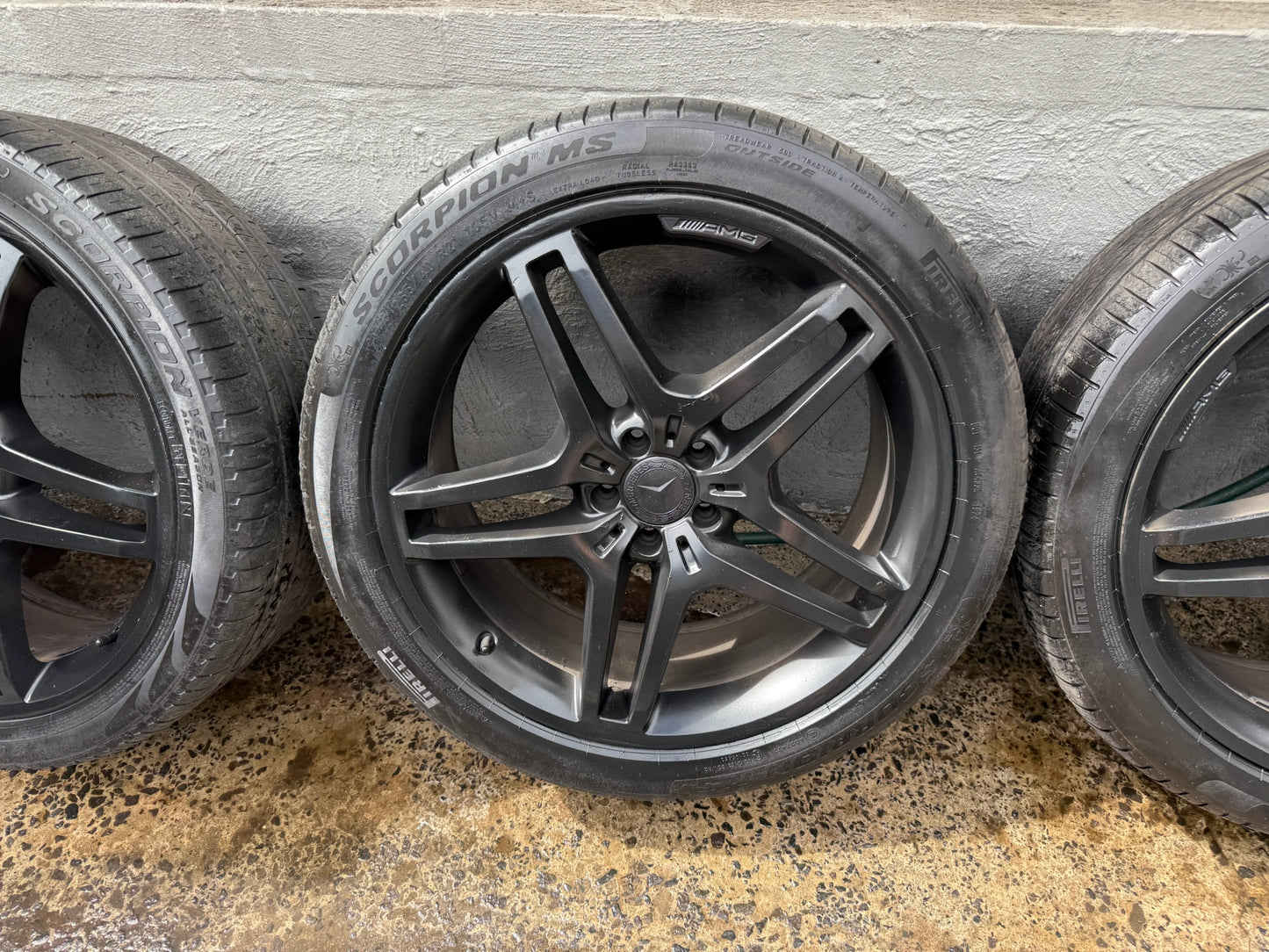 Mercedes Benz AMG ML GLE Black 21” Alloy Wheels with Tyres