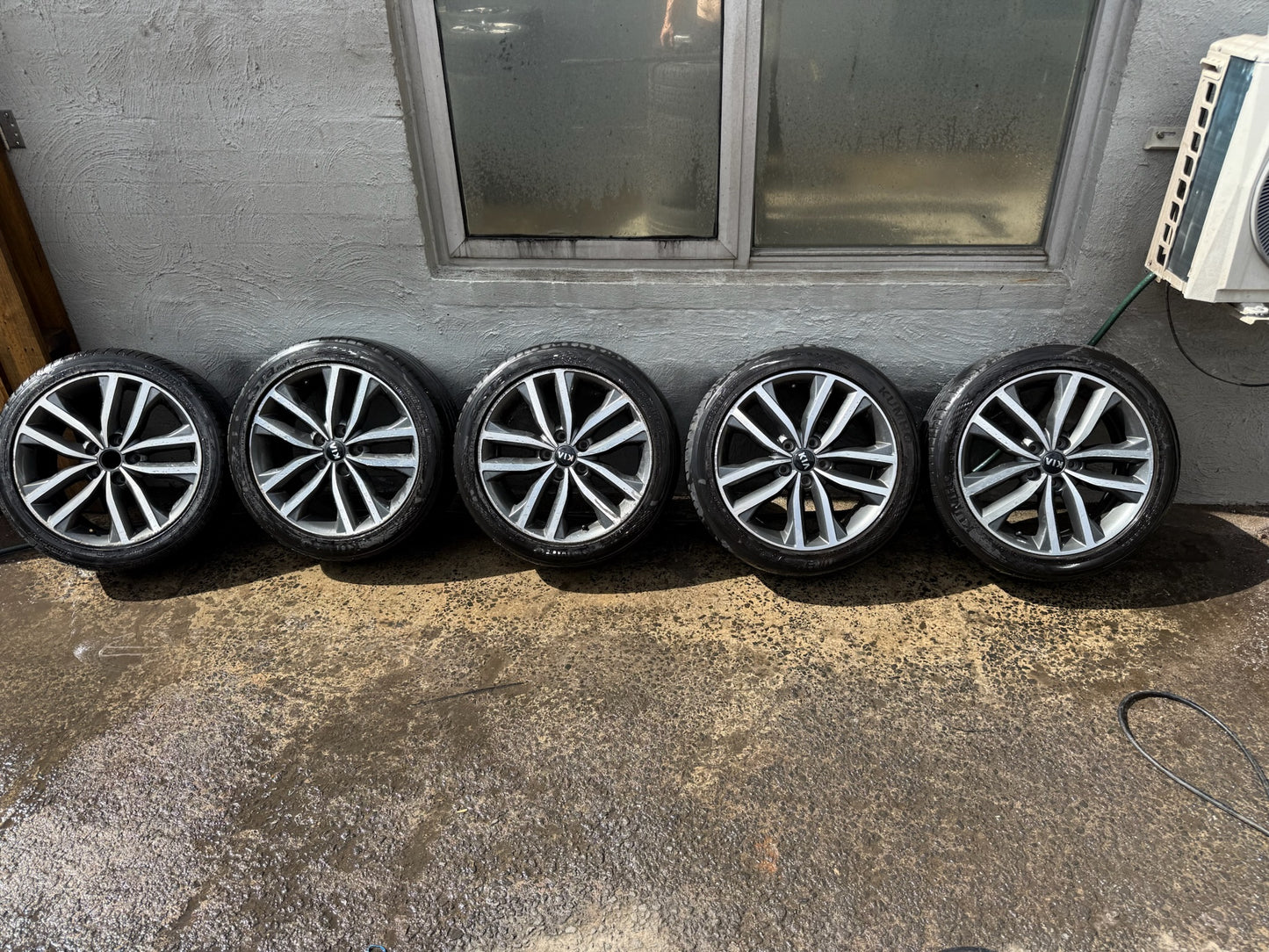 Kia Cerato 18” Alloy Wheels with Tyres