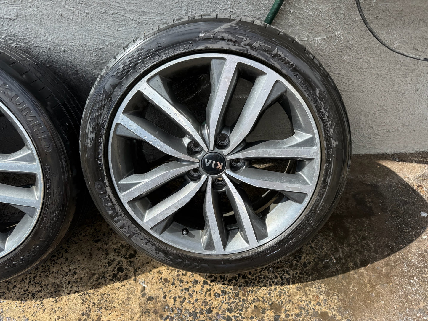 Kia Cerato 18” Alloy Wheels with Tyres