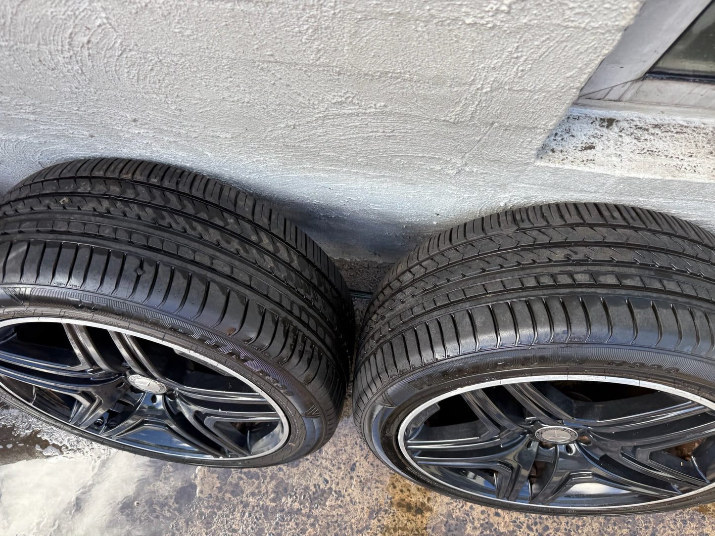 Mercedes ML63 21” Alloy Wheels with Excellent Tyres