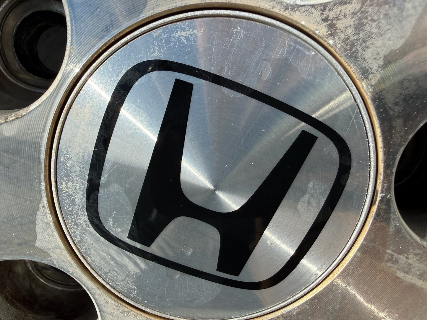 Honda Accord 18” Alloy Wheels with Good Tyres